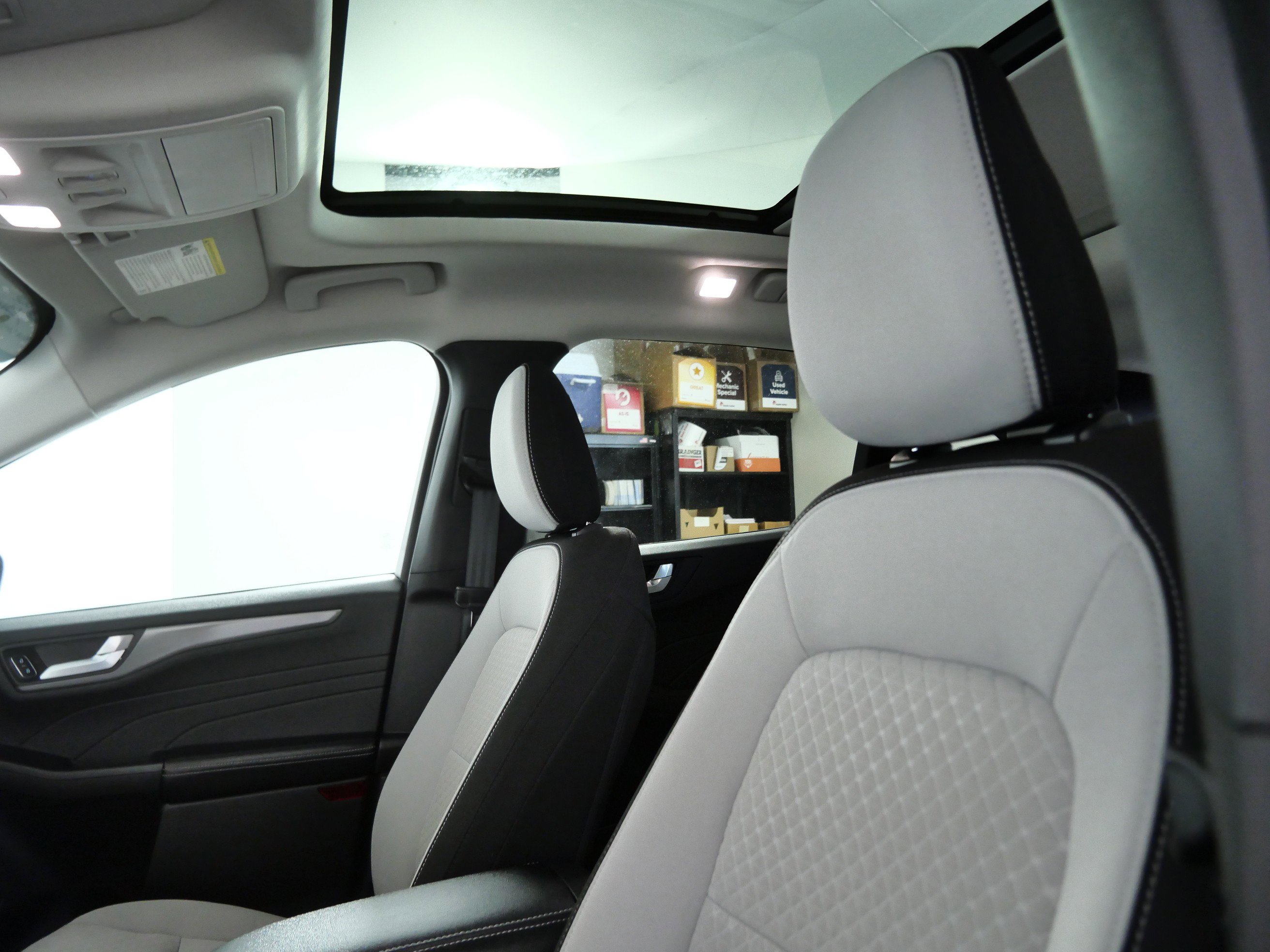 Certified 2023 Ford Escape Active w/ Tech Pack #2 AWD/4WD image 18