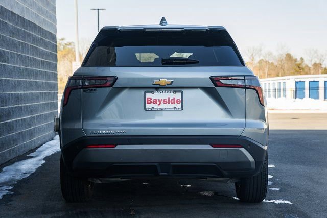 Used 2025 Chevrolet Equinox LT image 4