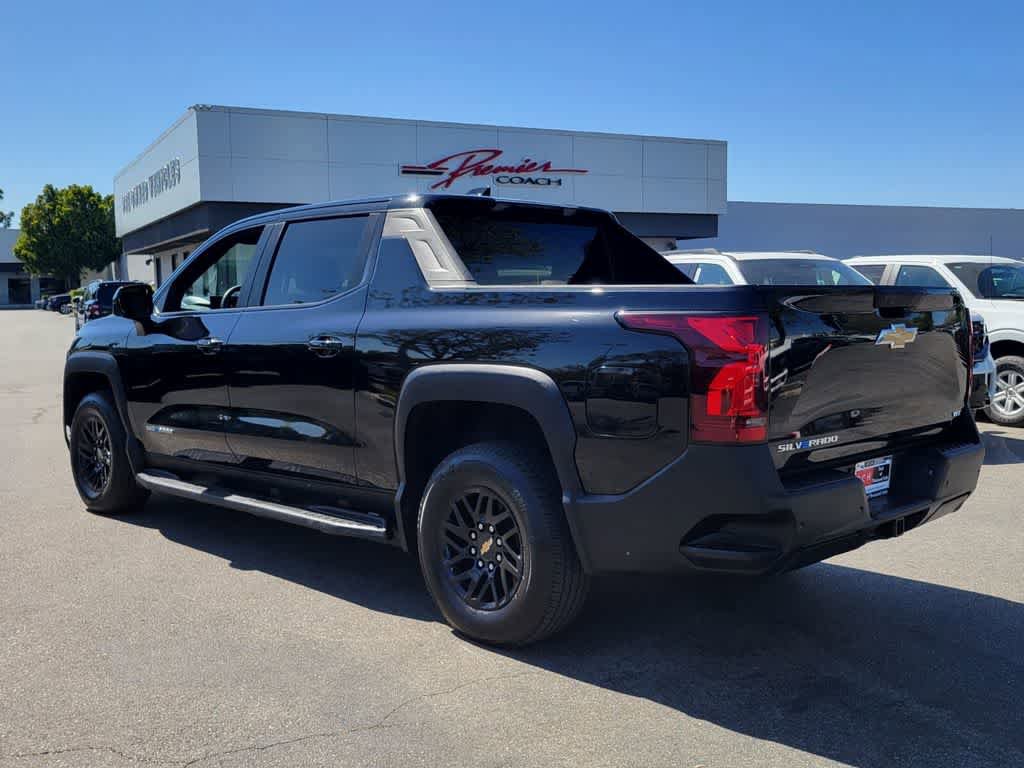 Used 2024 Chevrolet Silverado EV W/T AWD/4WD image 3
