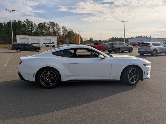 Certified 2024 Ford Mustang Coupe image 10