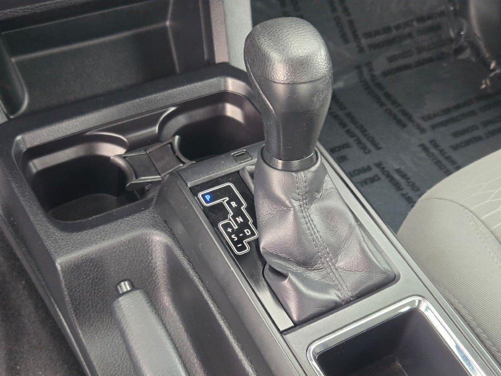 Used 2017 Toyota Tacoma SR RWD image 23