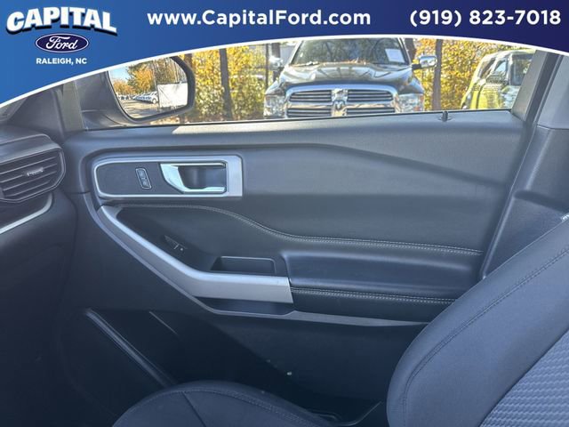 Certified 2022 Ford Explorer XLT image 27