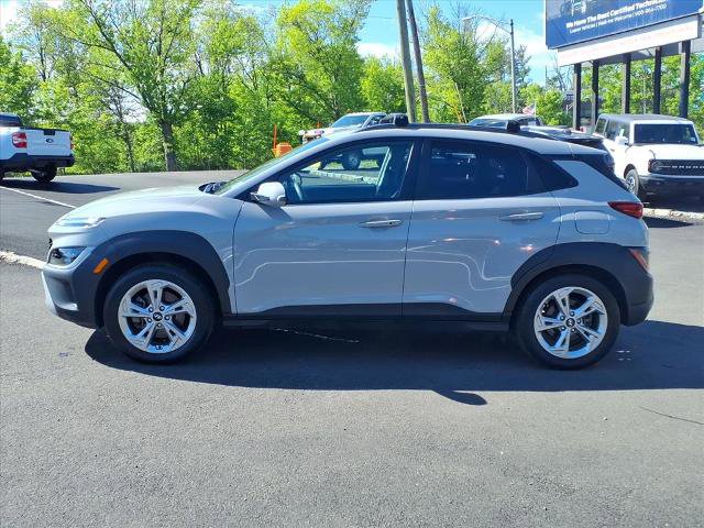 Used 2023 Hyundai Kona SEL AWD/4WD image 18