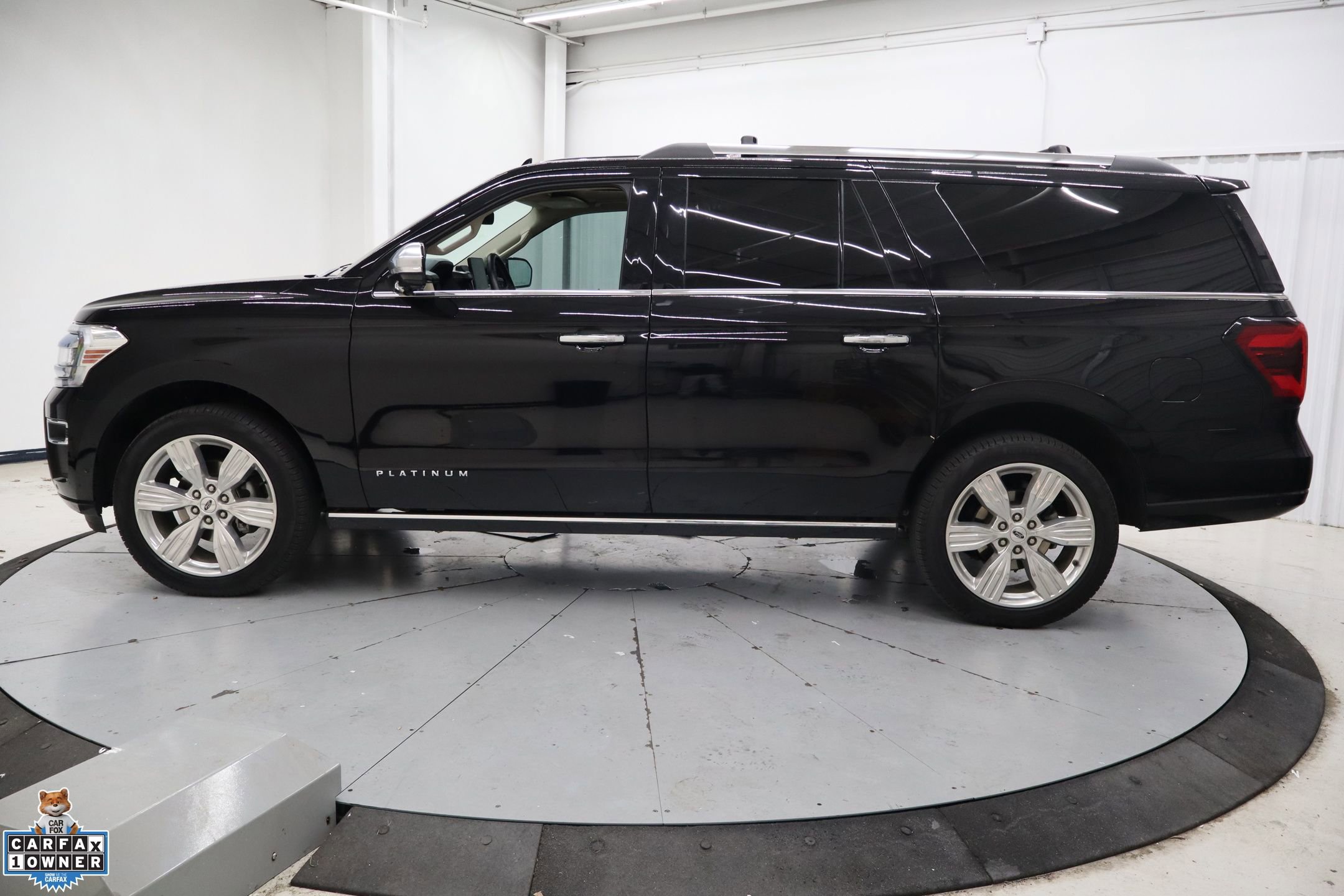 Certified 2024 Ford Expedition Max Platinum AWD/4WD image 9