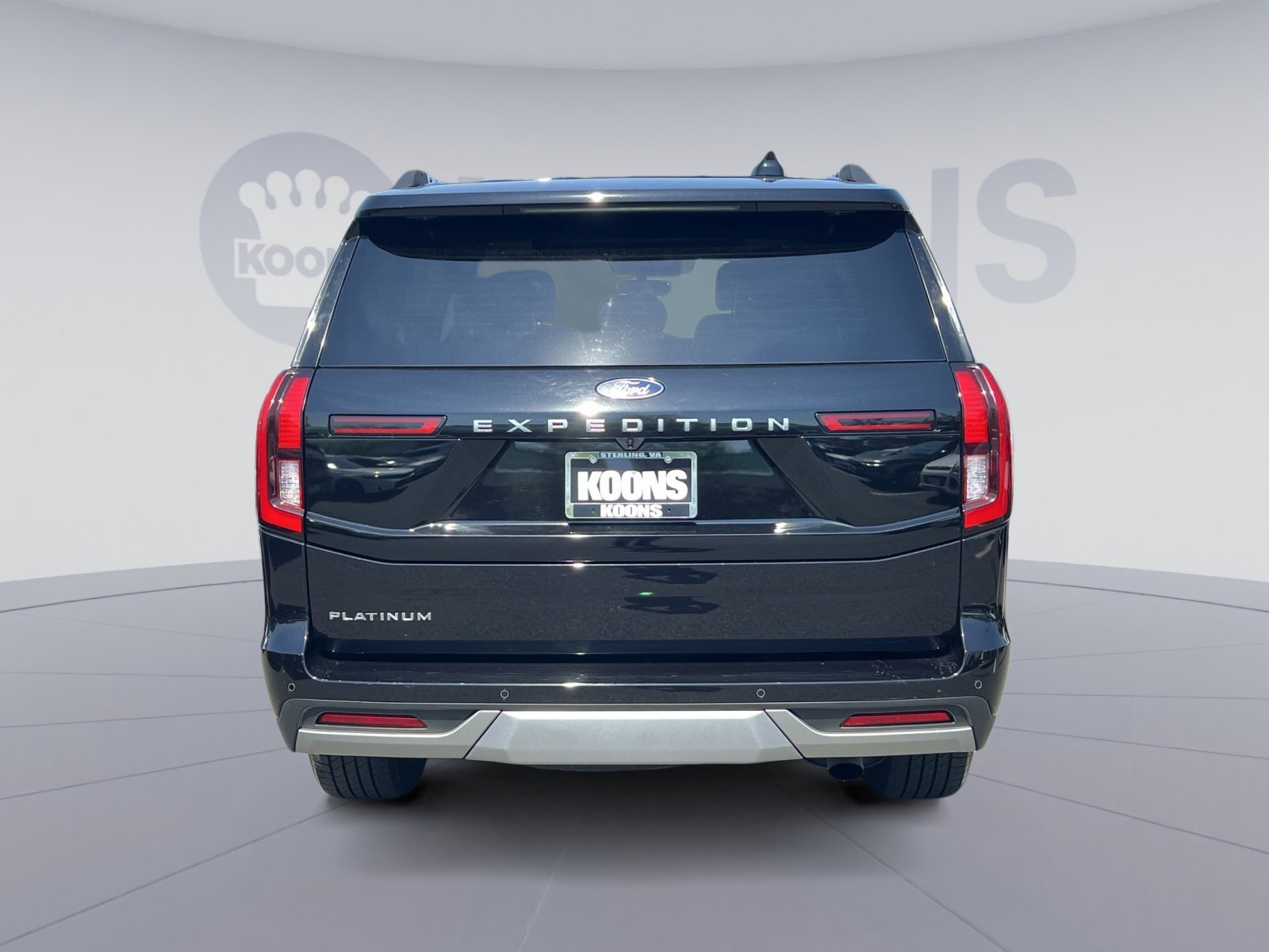 Certified 2025 Ford Expedition Platinum AWD/4WD image 15