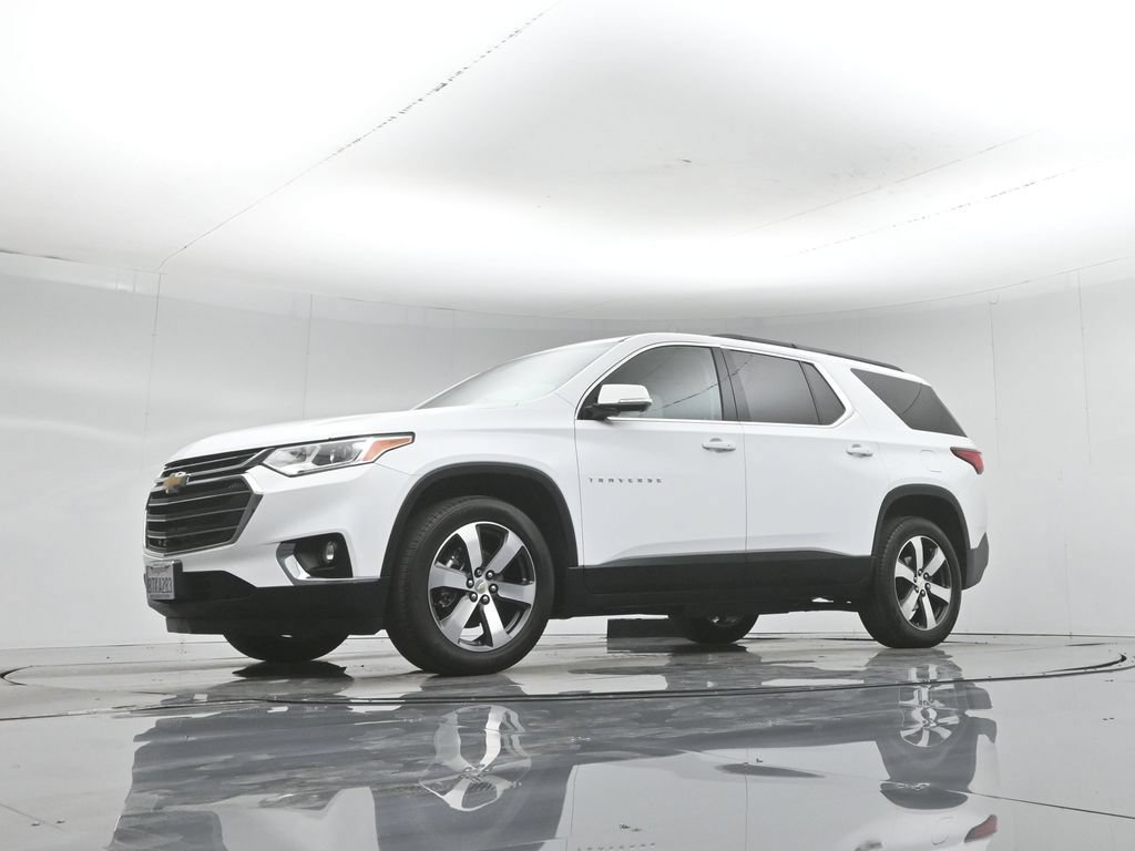 Used 2020 Chevrolet Traverse LT w/ LT Premium Package FWD image 48