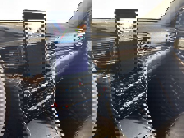 Certified 2023 Ford Explorer Limited w/ Limited Technology Package image 13