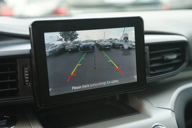 Certified 2022 Ford Explorer XLT RWD image 29