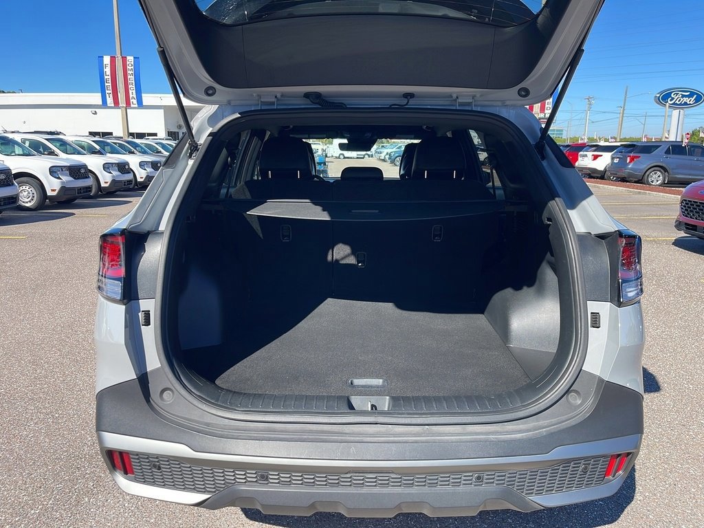 Used 2023 Kia Sportage X-Line image 7