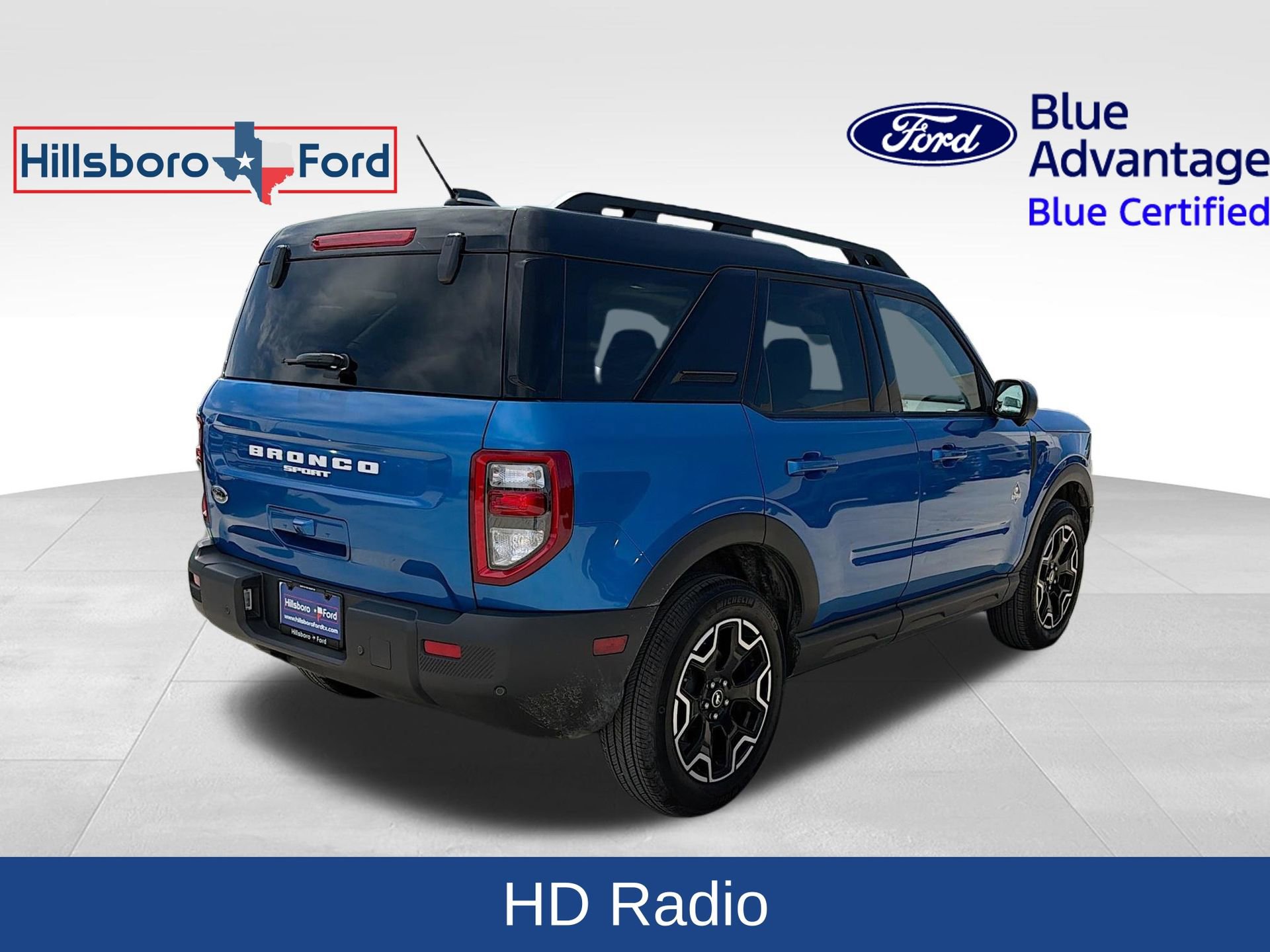 Certified 2025 Ford Bronco Sport Outer Banks w/ Outer Banks Tech Package+ AWD/4WD image 6