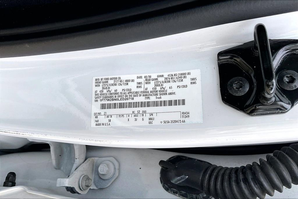 Certified 2020 Ford F250 Lariat w/ Lariat Value Package image 16