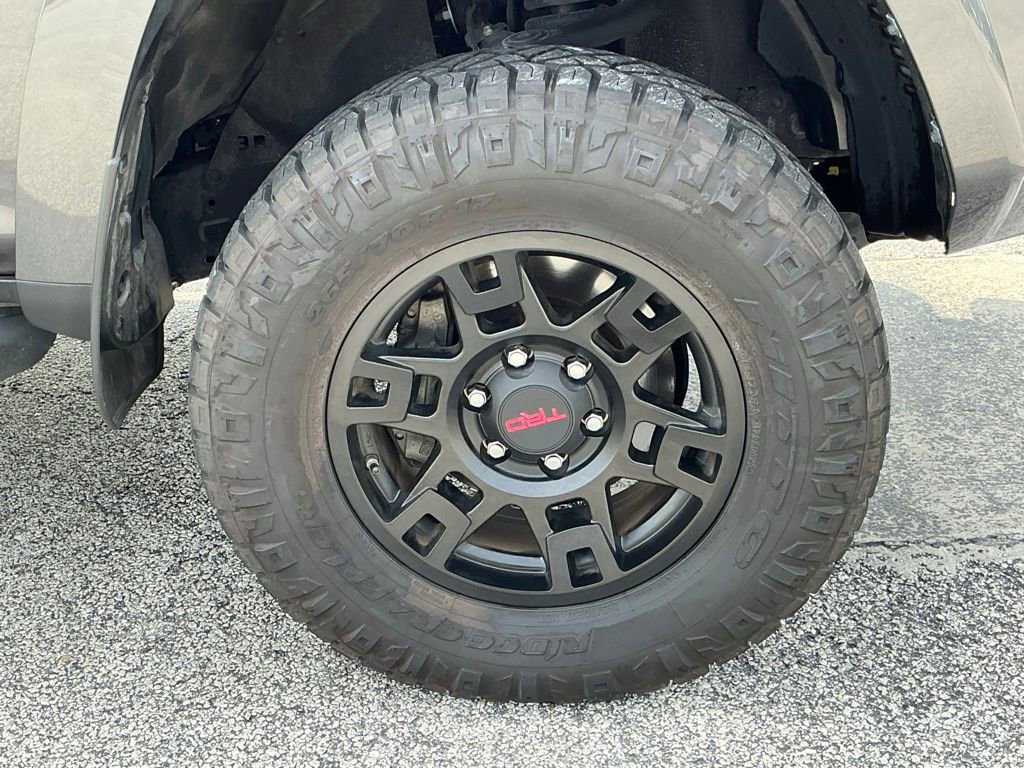 Used 2022 Toyota 4Runner SR5 Premium w/ Moonroof Package image 15