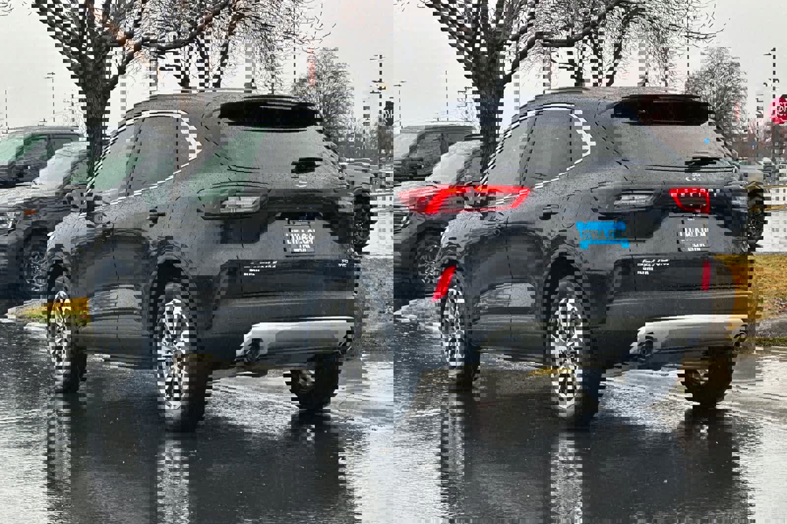 Certified 2025 Ford Escape Platinum image 3