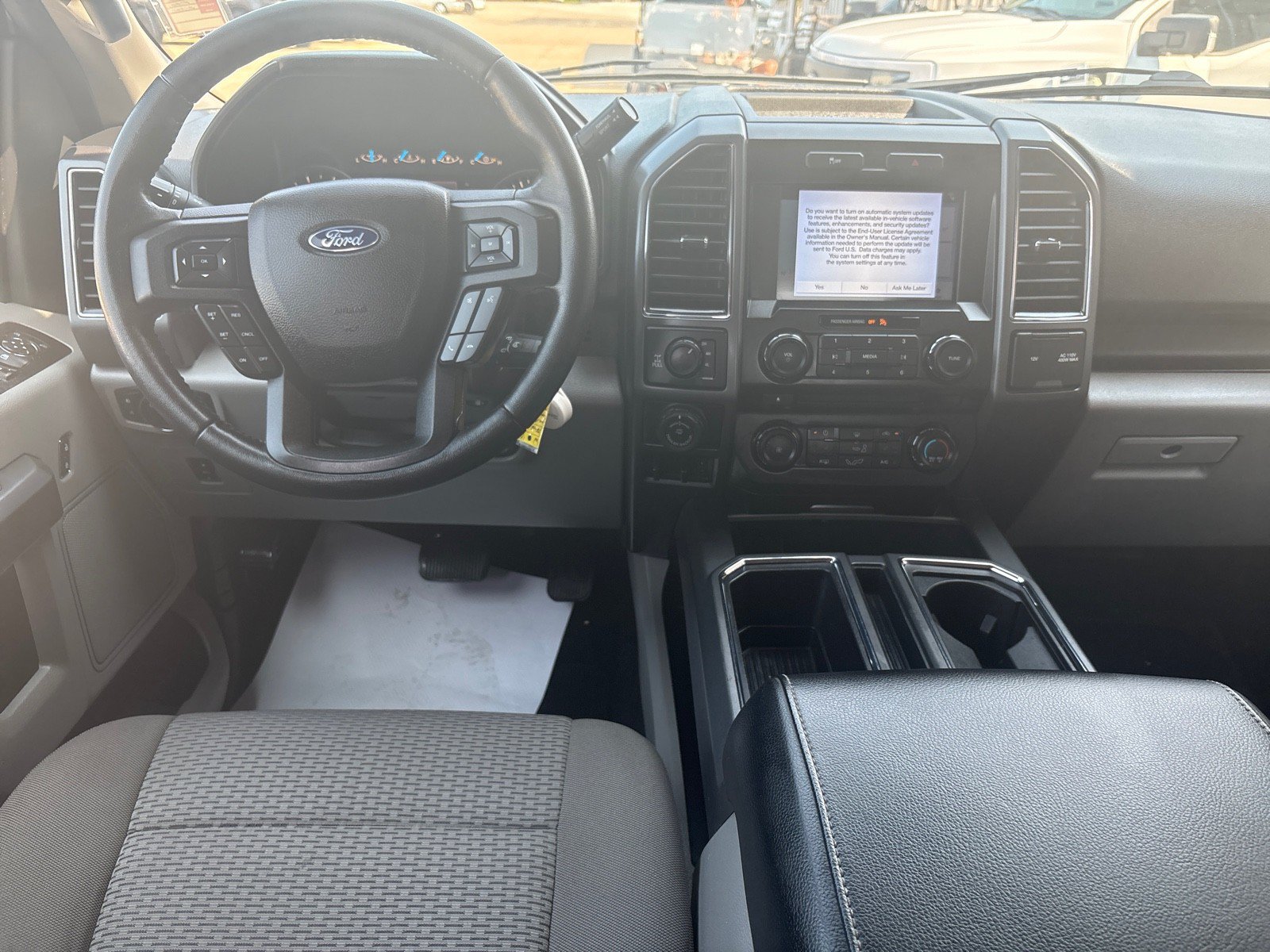 Certified 2017 Ford F150 XLT w/ Equipment Group 302A Luxury AWD/4WD image 5