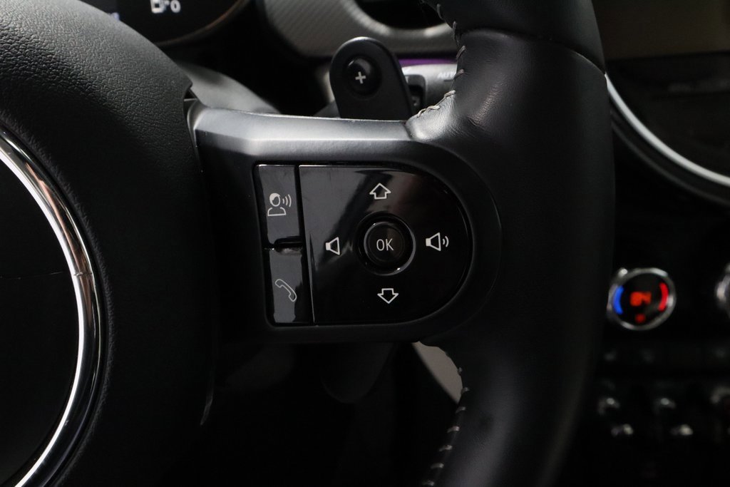 Used 2023 MINI Cooper S image 29