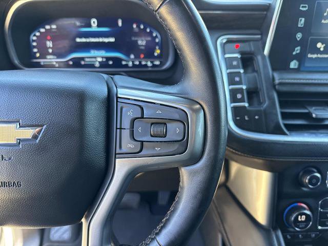 Used 2023 Chevrolet Suburban Premier image 24
