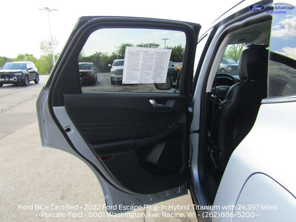 Certified 2022 Ford Escape Titanium FWD image 40