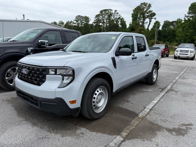 Certified 2025 Ford Maverick XL w/ Equipment Group 102A AWD/4WD image 1