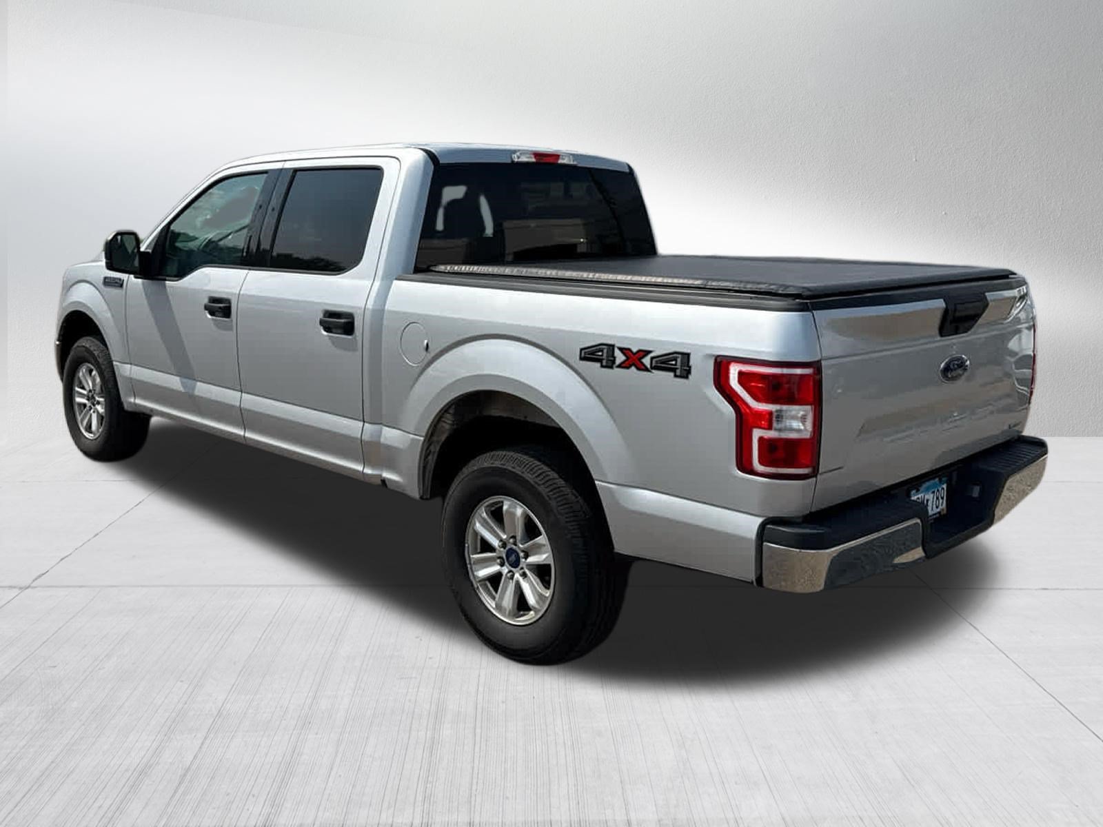 Certified 2018 Ford F150 XLT AWD/4WD image 5