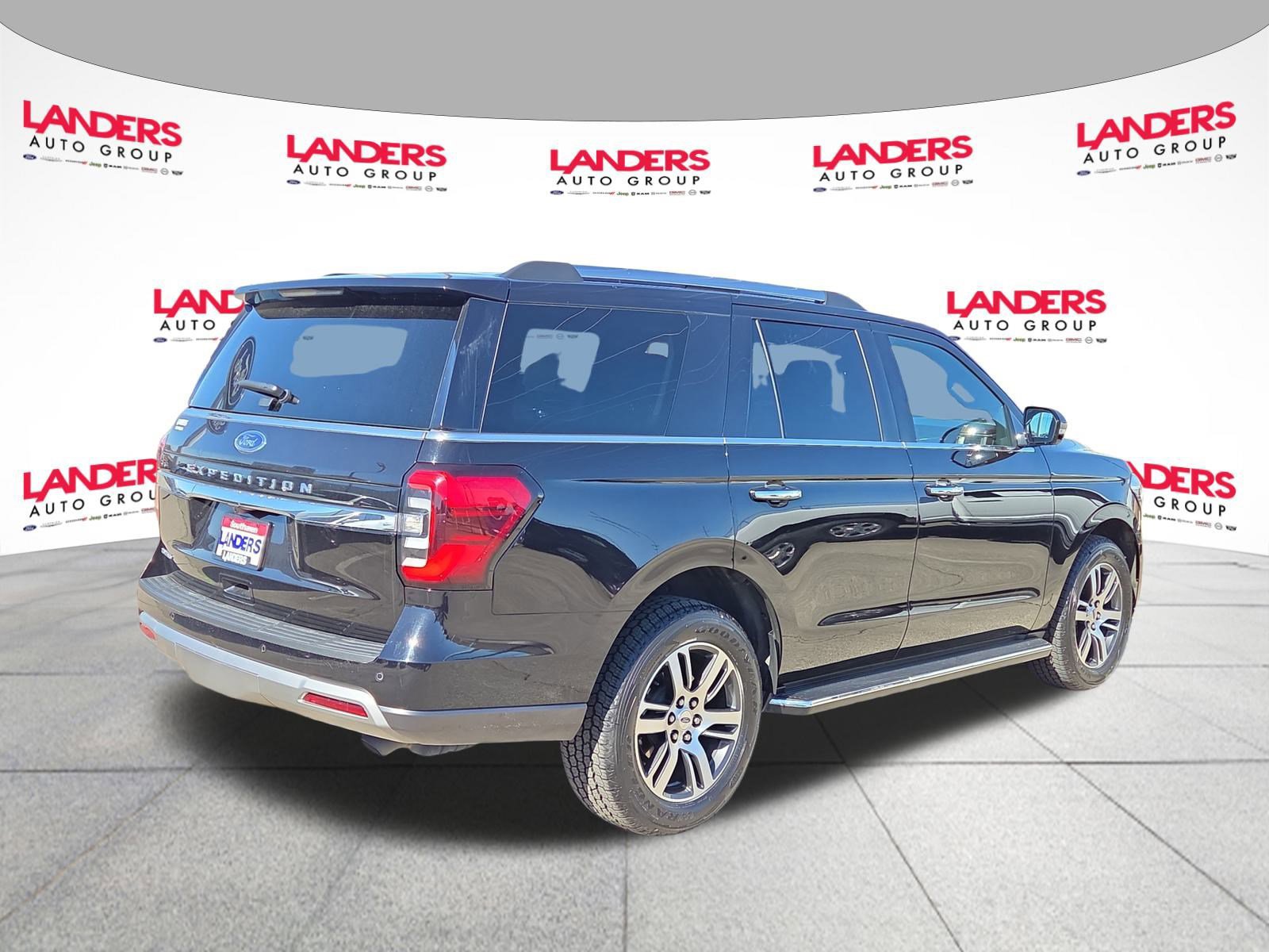 Certified 2023 Ford Expedition Limited image 5