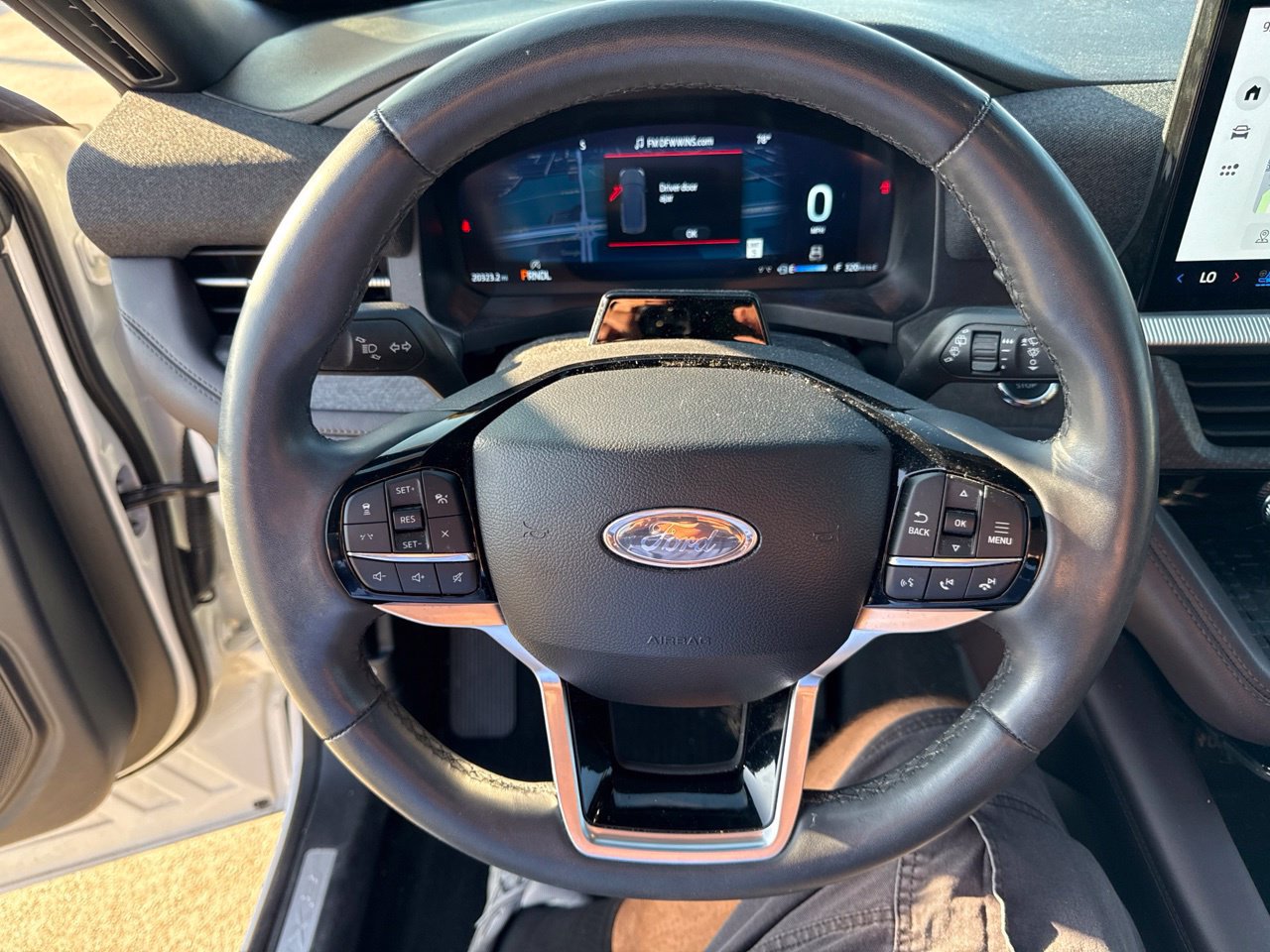 Certified 2025 Ford Explorer Platinum w/ Ultimate Package RWD image 22