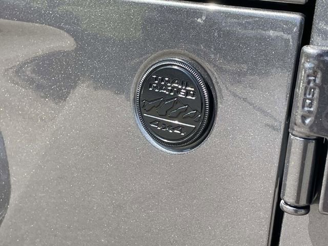 Used 2021 Jeep Gladiator Sport AWD/4WD image 10