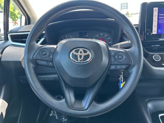 Used 2025 Toyota Corolla LE FWD image 20