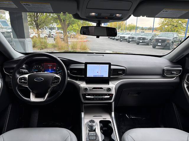 Certified 2021 Ford Explorer XLT w/ Equipment Group 202A AWD/4WD image 34