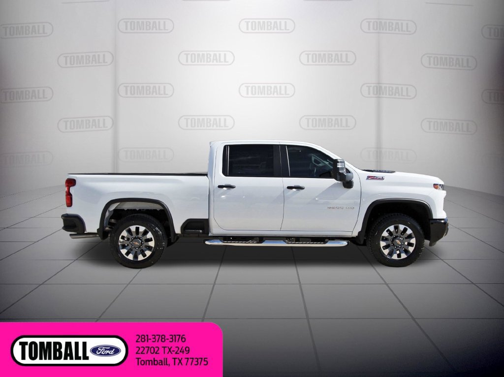 Used 2026 Chevrolet Silverado 2500 Custom w/ Custom Value Package AWD/4WD image 8