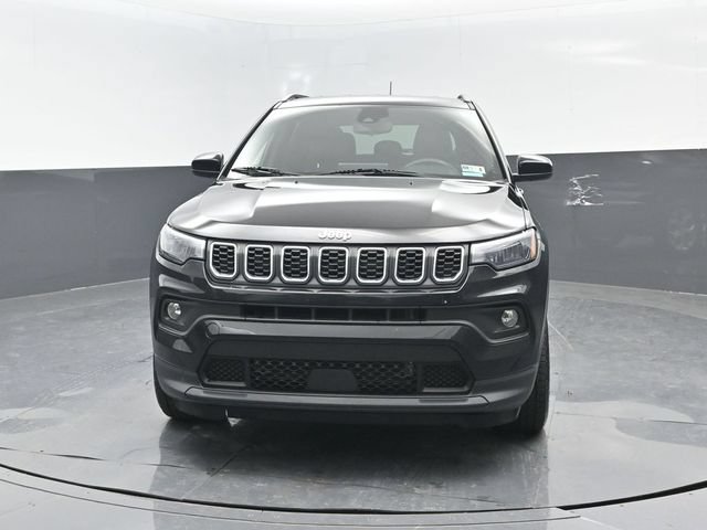 Used 2024 Jeep Compass Latitude AWD/4WD image 20