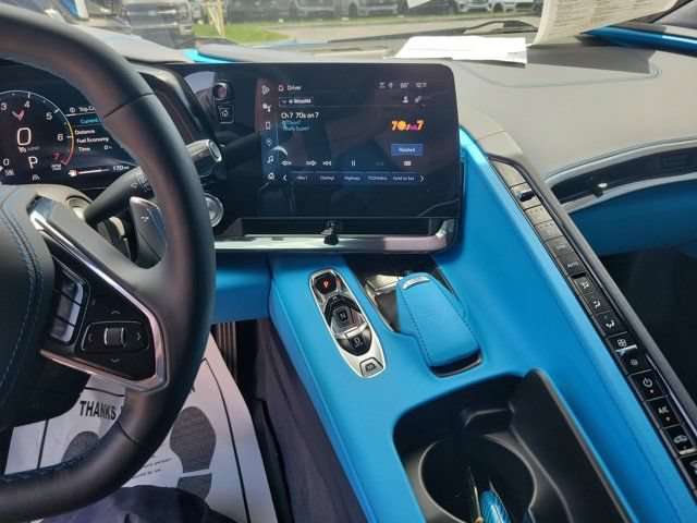 Used 2024 Chevrolet Corvette Stingray Premium Cpe w/ Z51 Performance Package RWD image 19