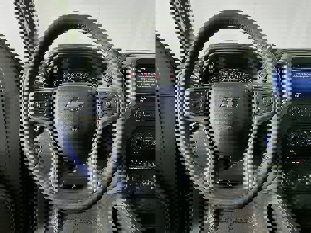 Used 2022 Chevrolet Silverado 2500 LTZ w/ LTZ Plus Package image 16