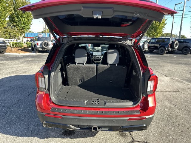 Certified 2025 Ford Explorer ST-Line w/ Premium Package RWD image 24