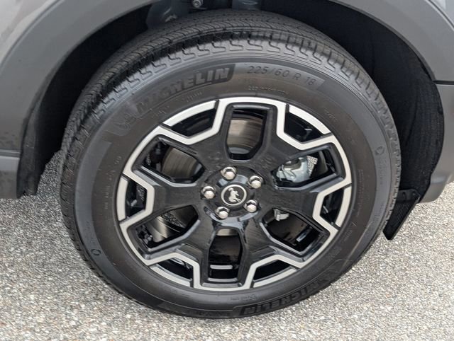 Certified 2025 Ford Bronco Sport Outer Banks w/ Outer Banks Tech Package+ image 17