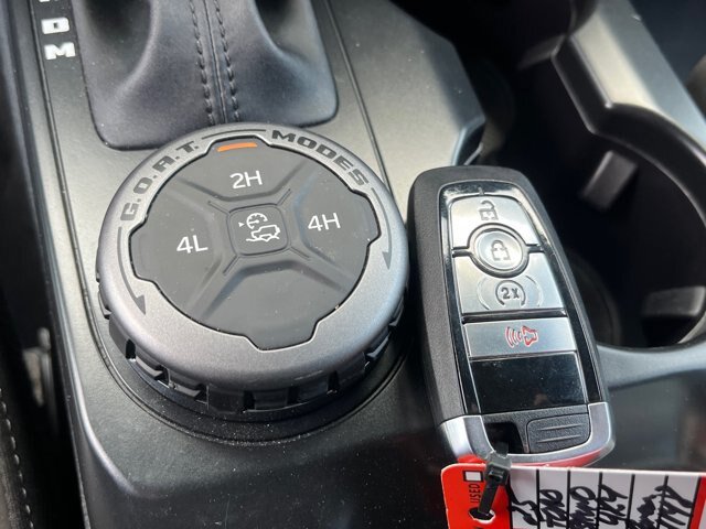 Certified 2025 Ford Bronco Outer Banks AWD/4WD image 16