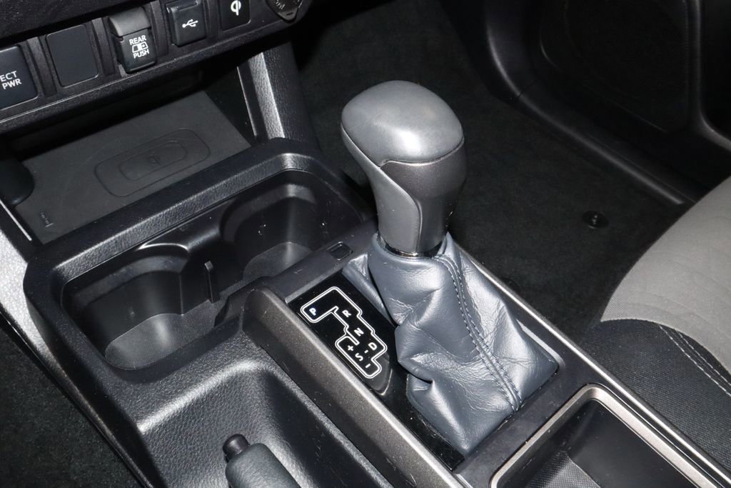 Used 2021 Toyota Tacoma TRD Off-Road image 29