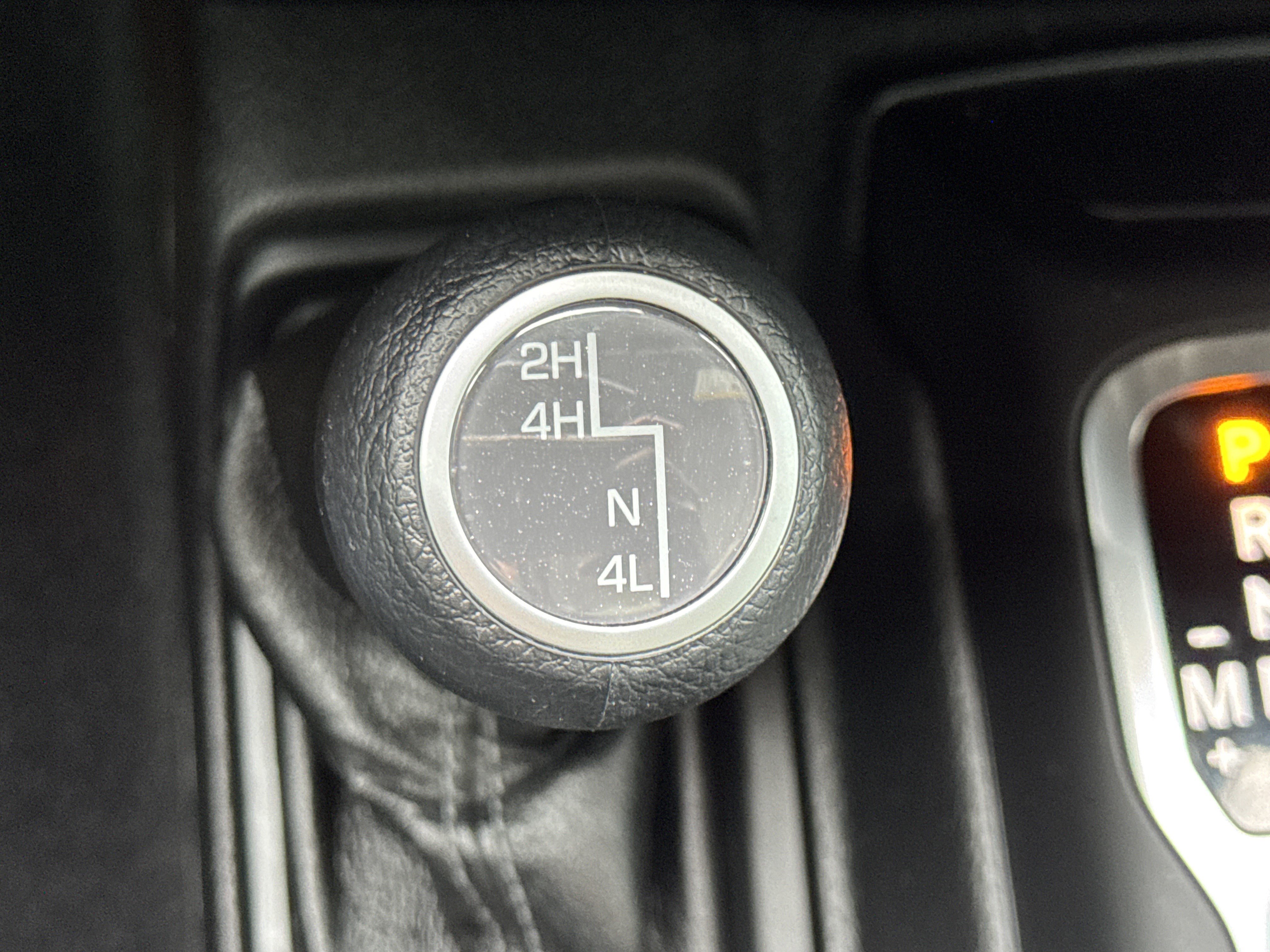Used 2025 Jeep Wrangler Unlimited Sport AWD/4WD image 23