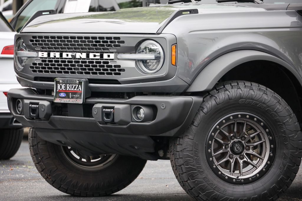 Certified 2022 Ford Bronco Badlands w/ Sasquatch Package AWD/4WD image 17