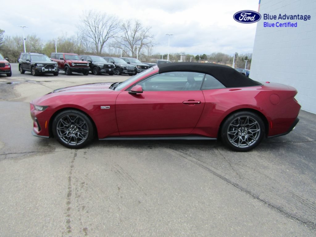 Certified 2025 Ford Mustang GT Premium w/ GT Performance Package RWD image 7