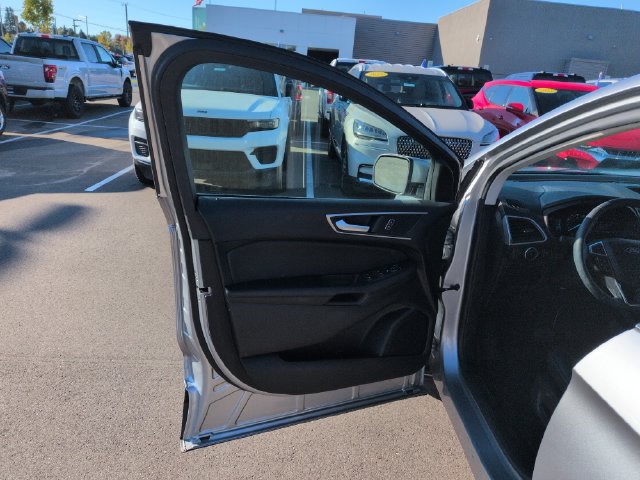 Certified 2023 Ford Edge SEL AWD/4WD image 26