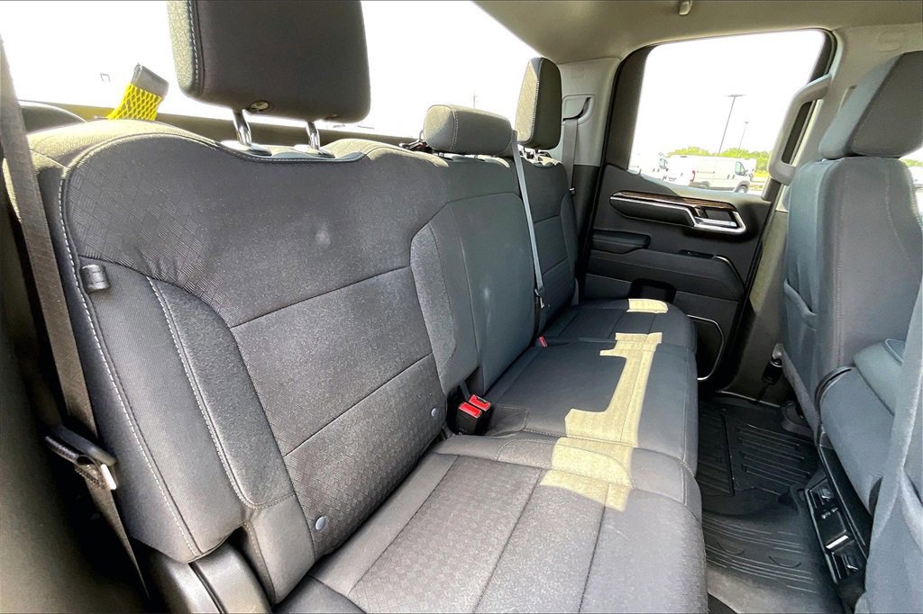 Used 2023 GMC Sierra 1500 Elevation image 22