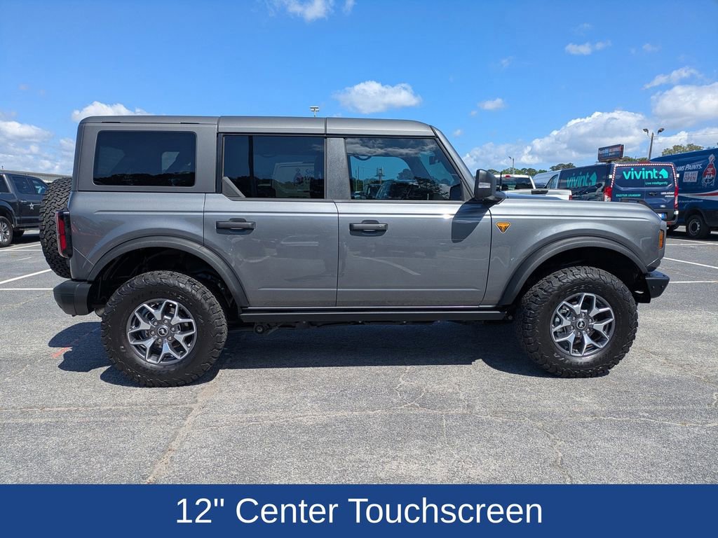 Certified 2024 Ford Bronco Badlands AWD/4WD image 3