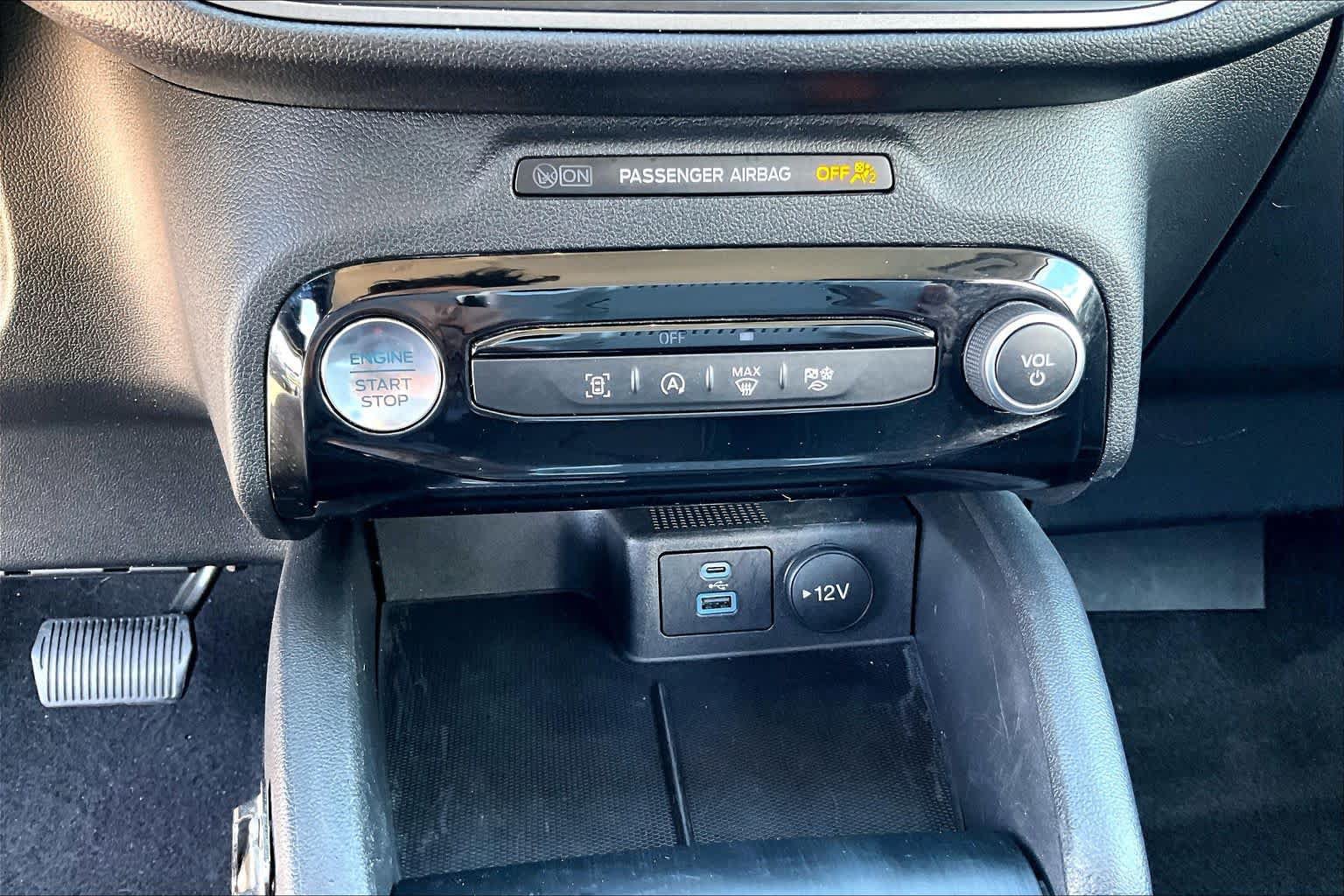 Certified 2023 Ford Escape Active w/ Tech Pack #1 FWD image 32