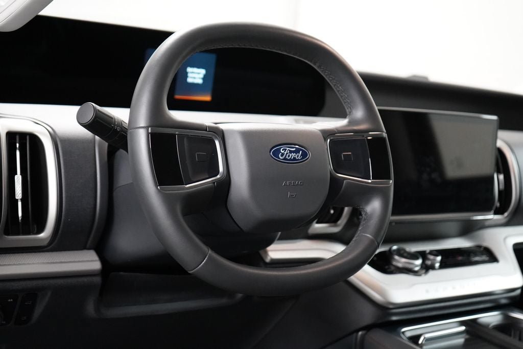 Certified 2025 Ford Expedition Max Active AWD/4WD image 13