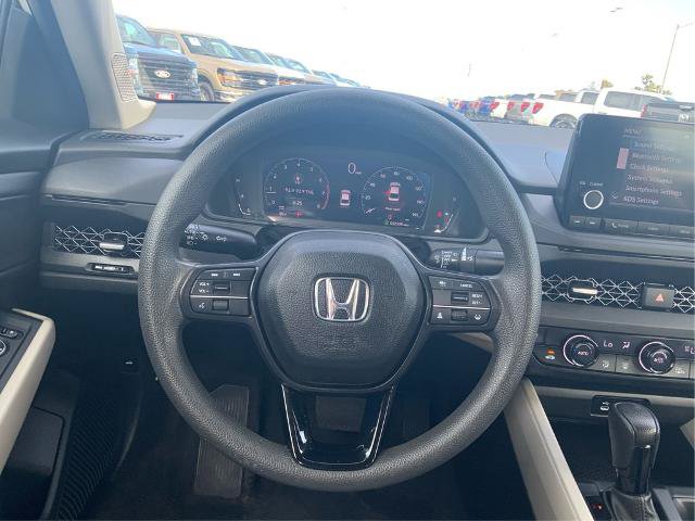 Used 2023 Honda Accord EX image 18