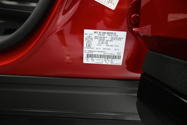 Certified 2025 Ford Explorer ST AWD/4WD image 33