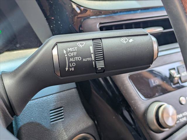 Used 2024 Lexus ES 350 Ultra Luxury w/ Accessory Package (Z1) FWD image 12