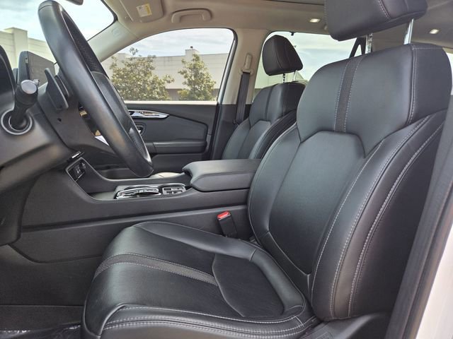 Used 2023 Honda Pilot Touring image 16