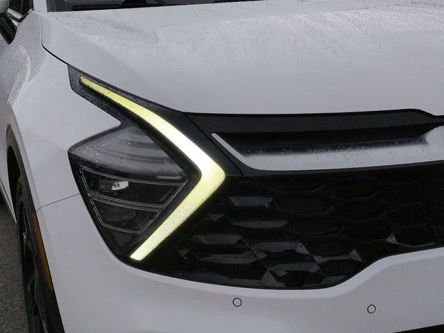 Used 2023 Kia Sportage SX image 11