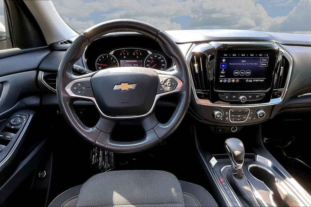 Used 2021 Chevrolet Traverse LT FWD image 10